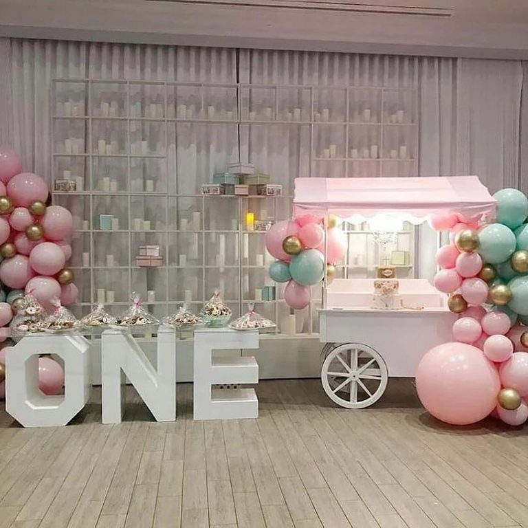 Marquee ONE Letter Table and Large Cart